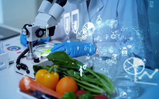 Chất Phụ Gia Thực Phẩm Trong Ngành Thực Phẩm Tương Lai: Hiện Tại và Dự Đoán Về Công Nghệ Thực Phẩm 4.0