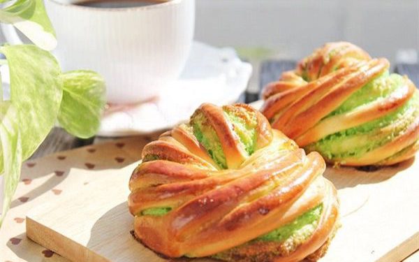 Phụ Gia Trong Sản Xuất Bánh Mì Ngọt Thơm Ngon: Hướng Dẫn Sử Dụng Phụ Gia E282